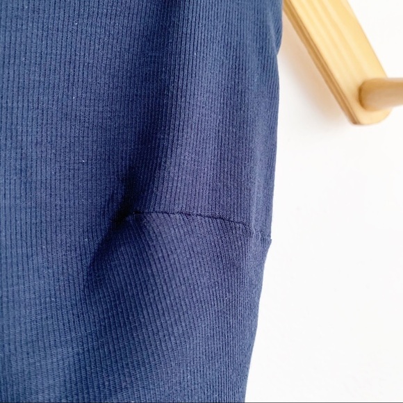 Universal Standard Navy Foundation Bandeau - Picture 6 of 15